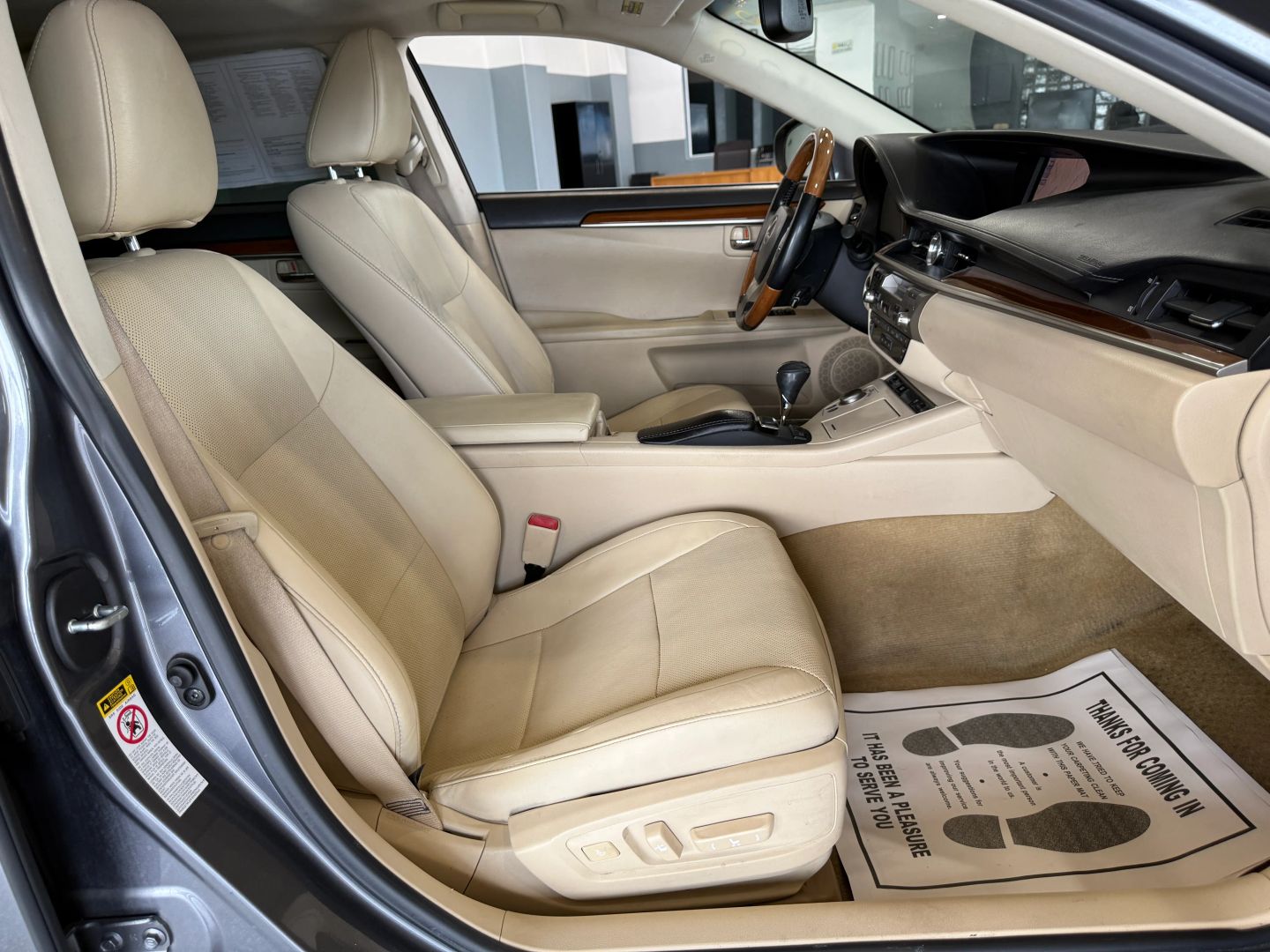 Used 2014 Lexus ES 300h Sedan - Gray - 175,119 Miles