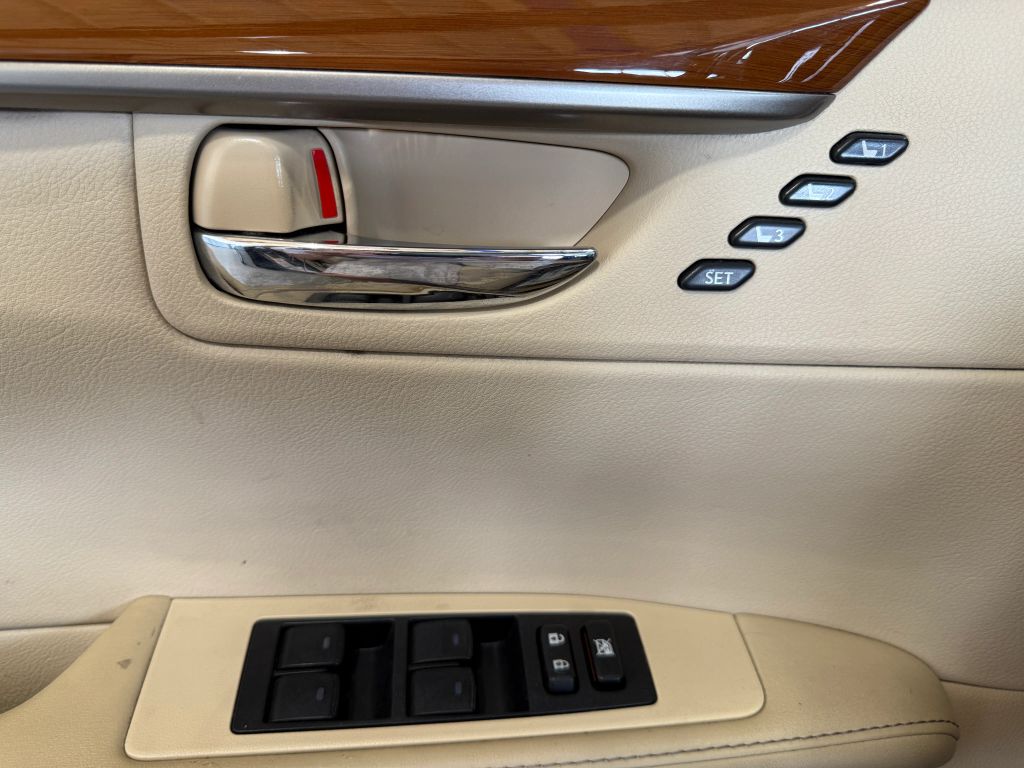 Used 2014 Lexus ES 300h Sedan - Gray - 175,119 Miles