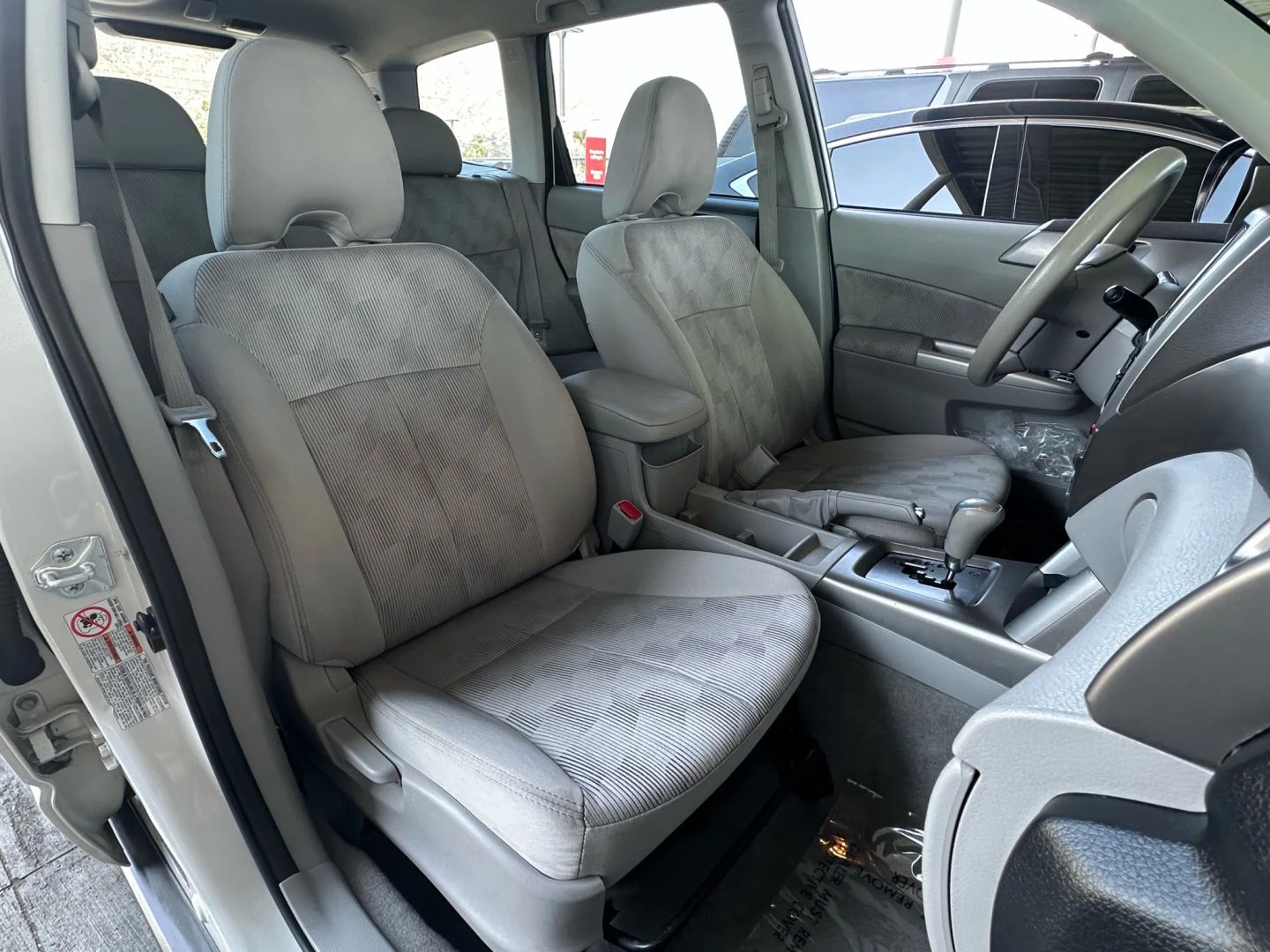 Used 2009 Subaru Forester X Sport Utility - White - 167,717 Miles