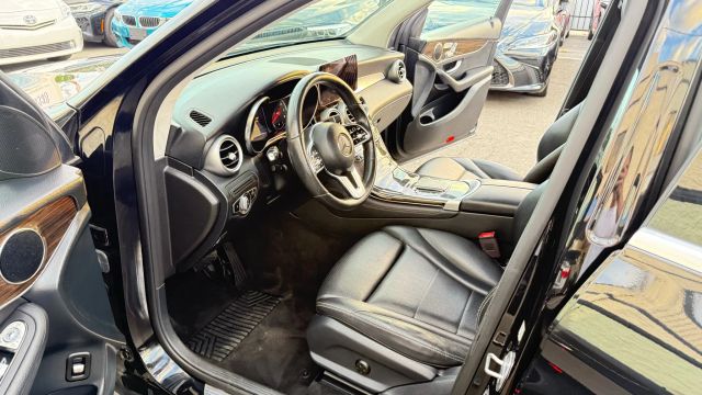 Used 2020 Mercedes-Benz GLC 300 4MATIC SUV
