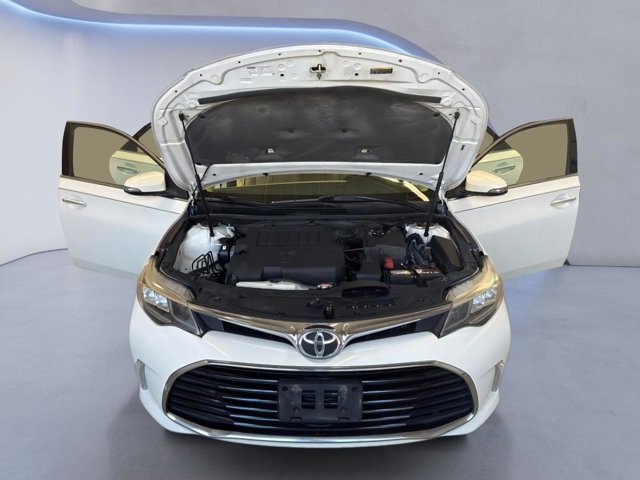 Used 2016 Toyota Avalon Touring Sedan - Blizzard Pearl